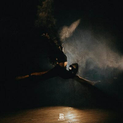 Azikxoo - Dancing Shadows